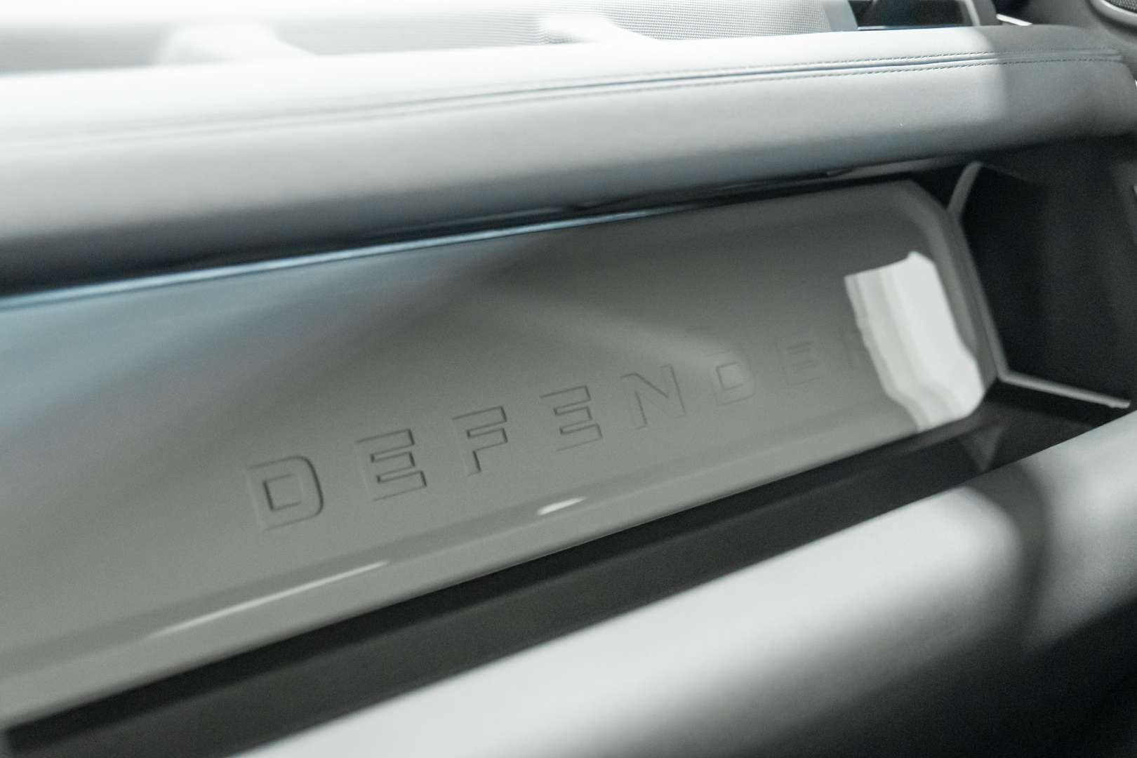 Land Rover Defender 110 D250 S Hard Top Lichte Vracht 3-Zit Trekhaak - 2026 - Joinsteer - #38