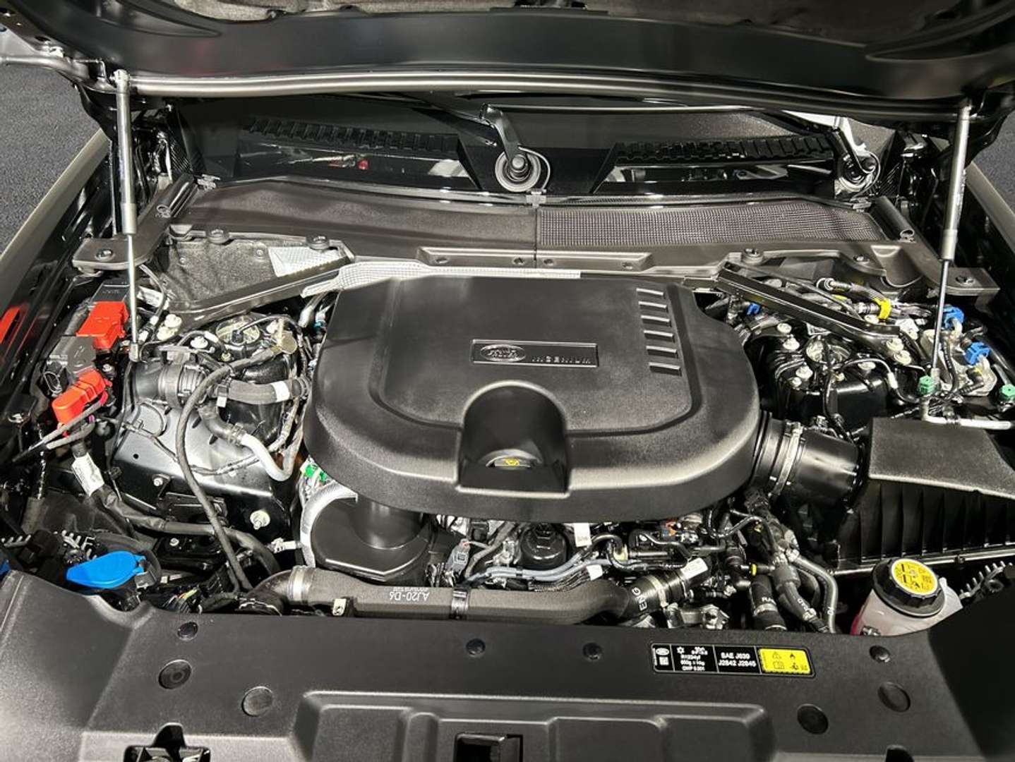 Land Rover Defender 110 D350 X-Dynamic SE - 2026 - Joinsteer - #10