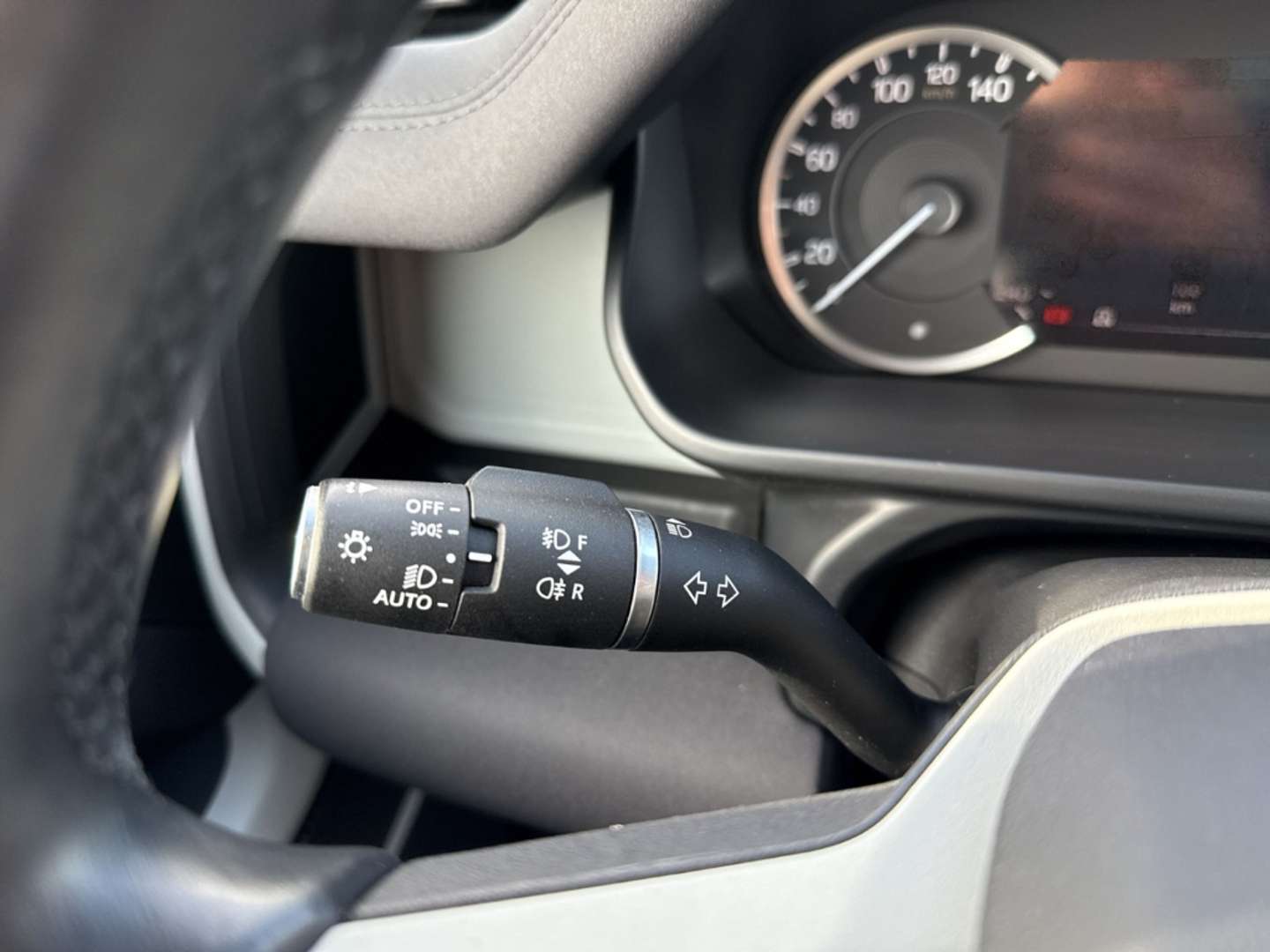 Land Rover Defender 110 D250 X-Dynamic SE - 2022 - Joinsteer - #21