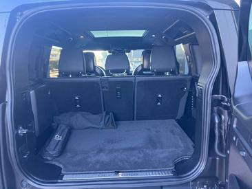 Land Rover Defender 110 Octa Edition One AWD Aut. 4.4 V8 MHEV — photo 20