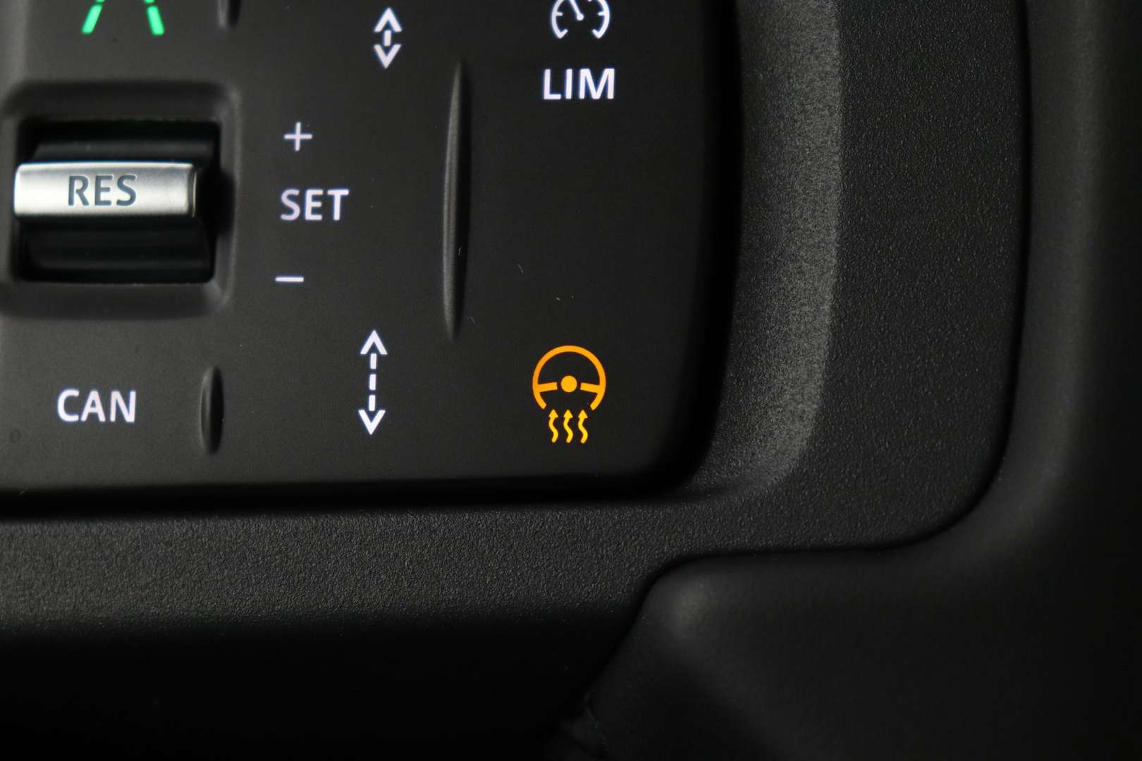 Land Rover Defender 110 Dynamic SE Edition P300e - 2026 - Joinsteer - #16