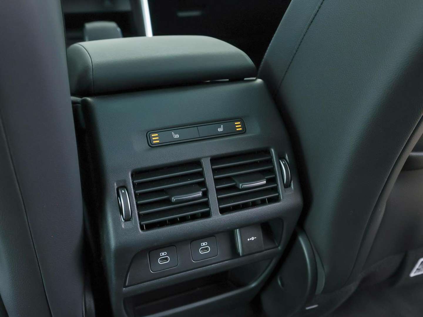 Land Rover Discovery Sport 1.5 P270e PHEV Dynamic Edition | Towing Pack | Mat - 2025 - Joinsteer - #21