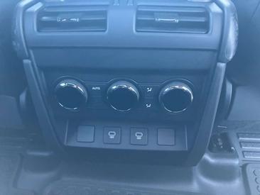 Land Rover Defender 110 Octa Edition One AWD Aut. 4.4 V8 MHEV — photo 23