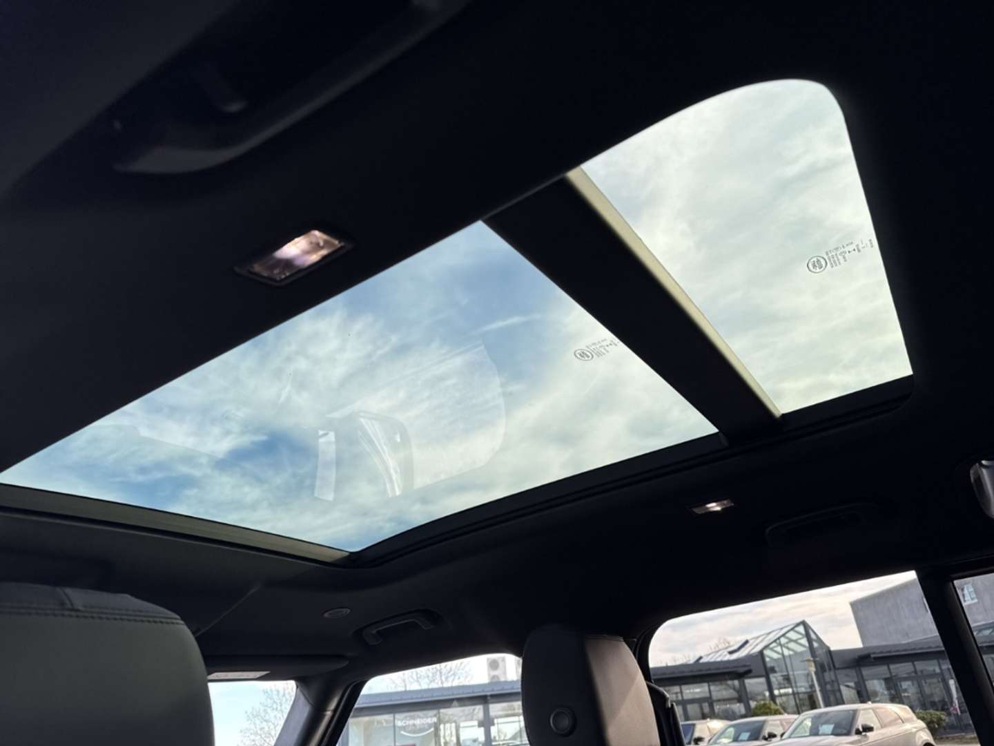 Land Rover Defender 110 D250 X-Dynamic SE - 2022 - Joinsteer - #28