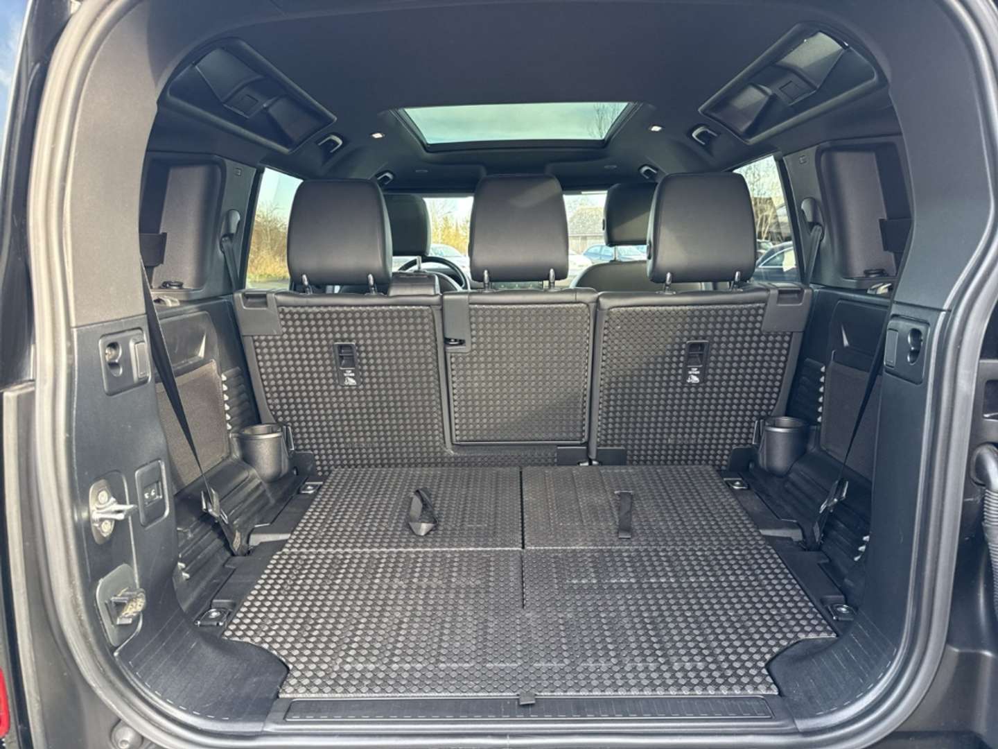 Land Rover Defender 110 D250 X-Dynamic SE - 2022 - Joinsteer - #29