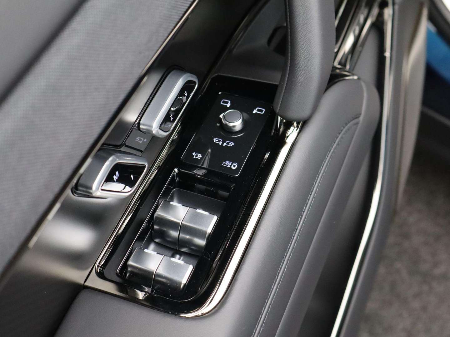 Land Rover Range Rover Sport Carbon 4.4 P635 SV - 2026 - Joinsteer - #35