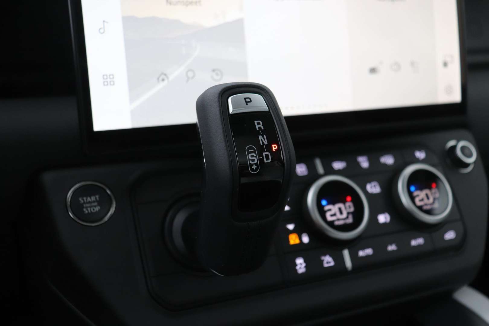 Land Rover Defender 110 Dynamic SE Edition P300e - 2026 - Joinsteer - #31