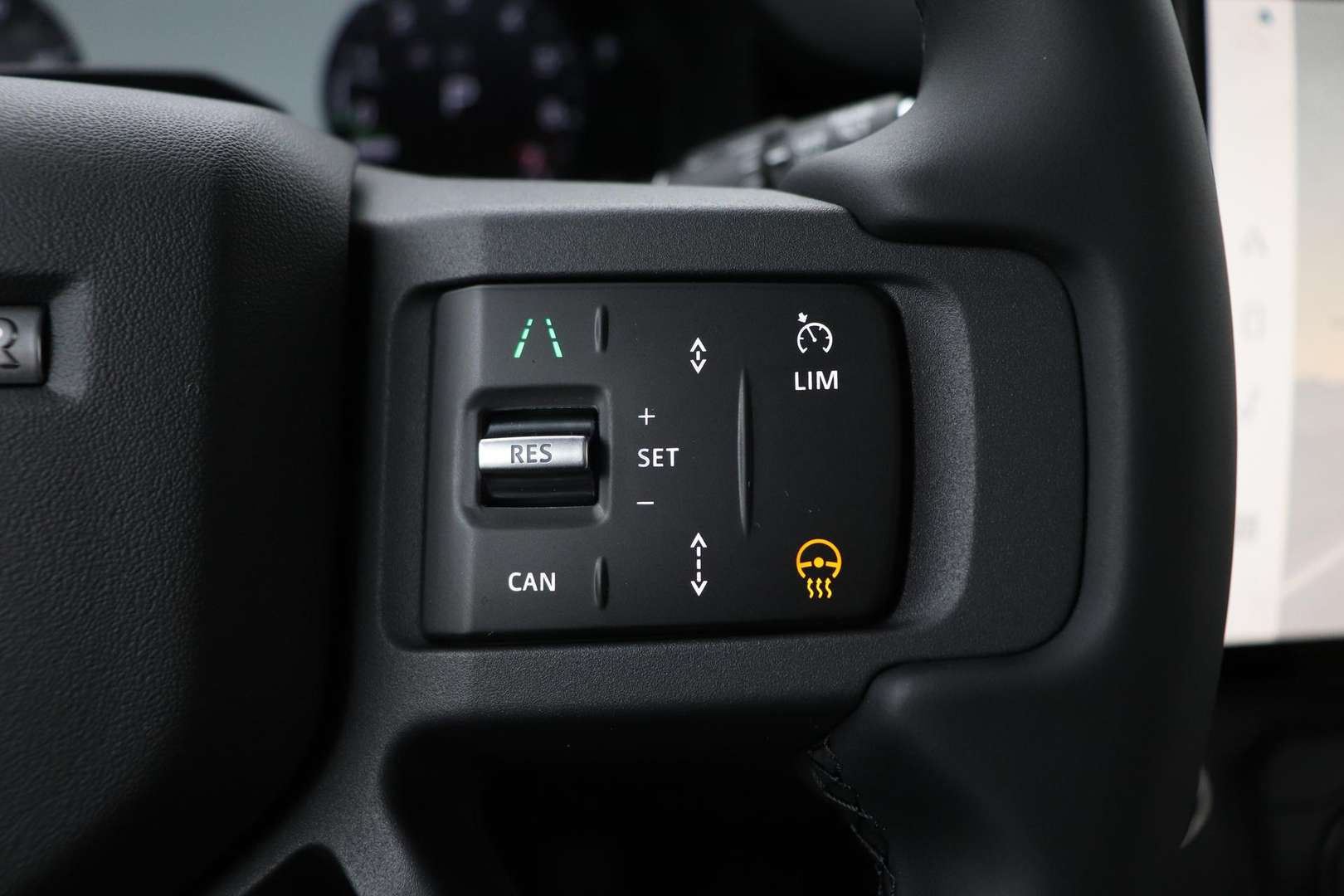 Land Rover Defender 110 Dynamic SE Edition P300e - 2026 - Joinsteer - #36