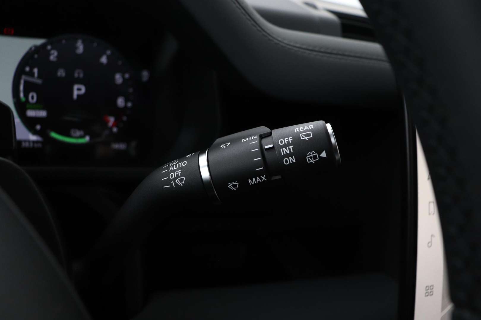 Land Rover Defender 110 Dynamic SE Edition P300e - 2026 - Joinsteer - #37