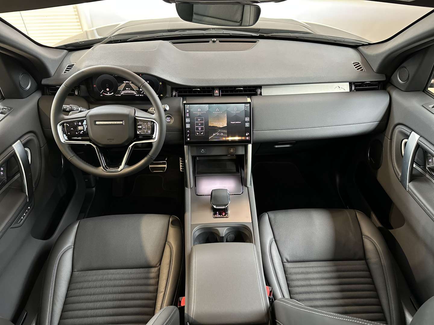 Land Rover Discovery Sport BUSINESS LANDMARK EDITION P270E - 2026 - Joinsteer - #4