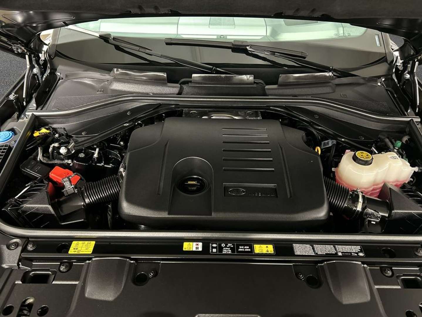 Land Rover Range Rover P550e Hybrid Autobiography - 2026 - Joinsteer - #10