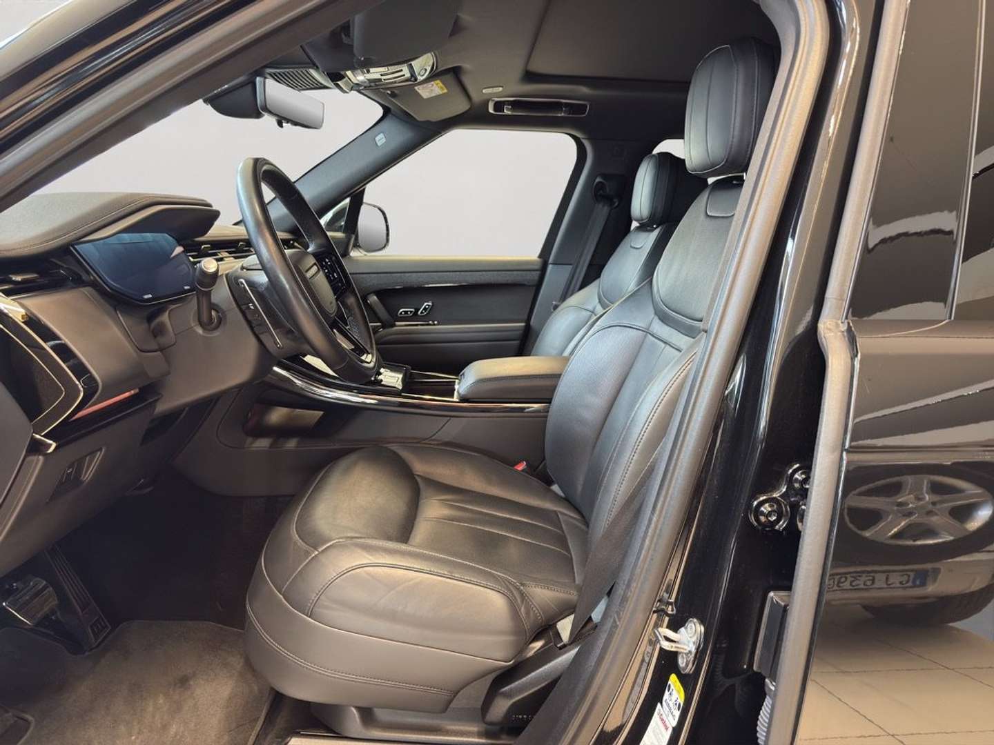 Land Rover Range Rover Sport Dynamic HSE Aut. 3.0D I6 300 MHEV - 2024 - Joinsteer - #9