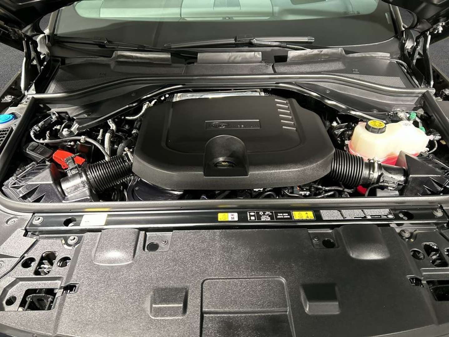 Land Rover Range Rover Sport D350 Autobiography 258 KW - 2026 - Joinsteer - #10