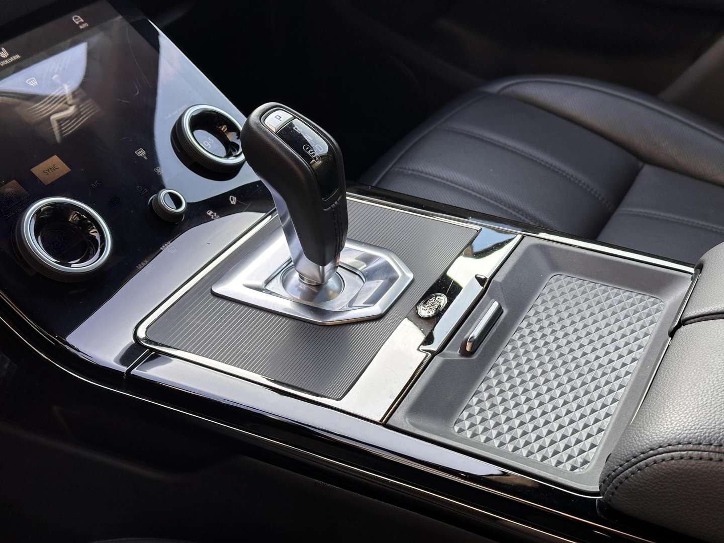 Land Rover Range Rover Evoque D165 R-Dyn S - 2024 - Joinsteer - #25