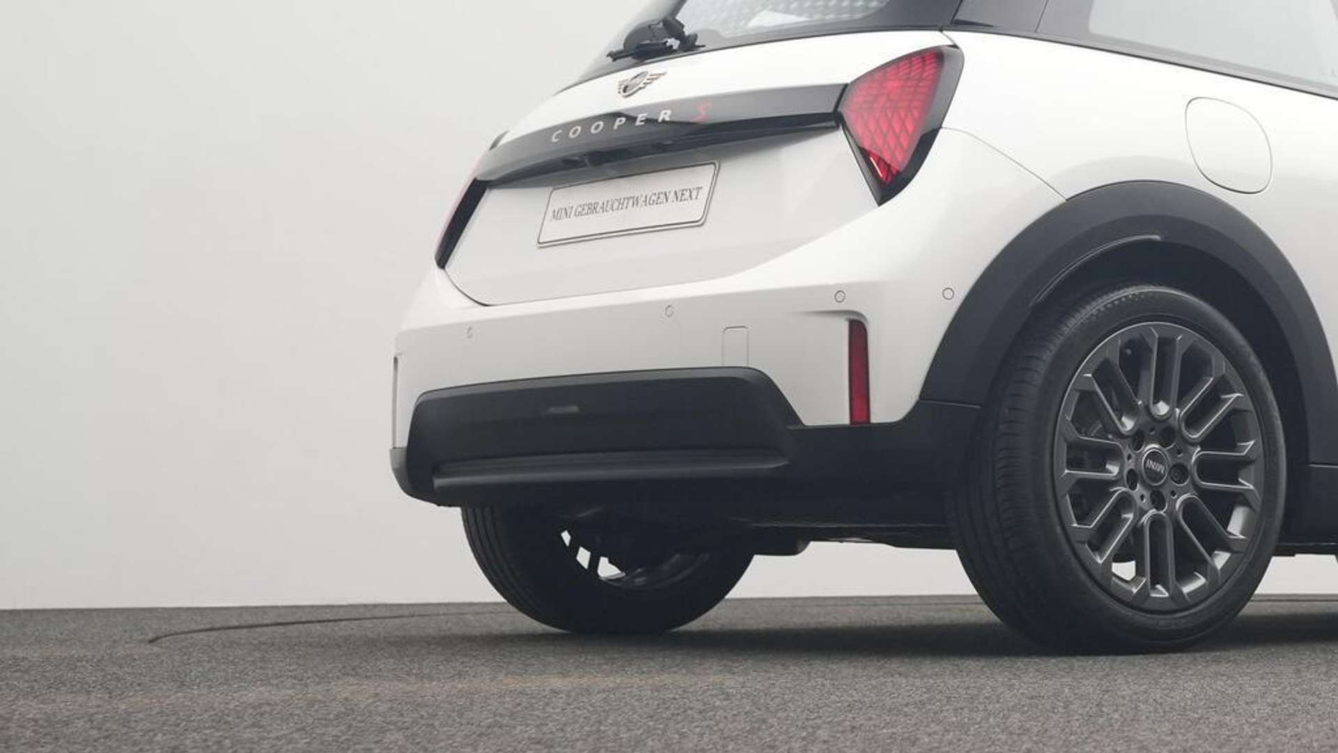 Mini Hatch Classic Cooper S - 2024 - Joinsteer - #18