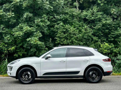 Porsche Macan I S -  - Joinsteer - #5