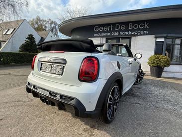 Mini Cabrio JCW Cooper S — photo 8