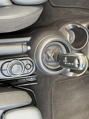 Mini Cabrio JCW Cooper S — photo 16