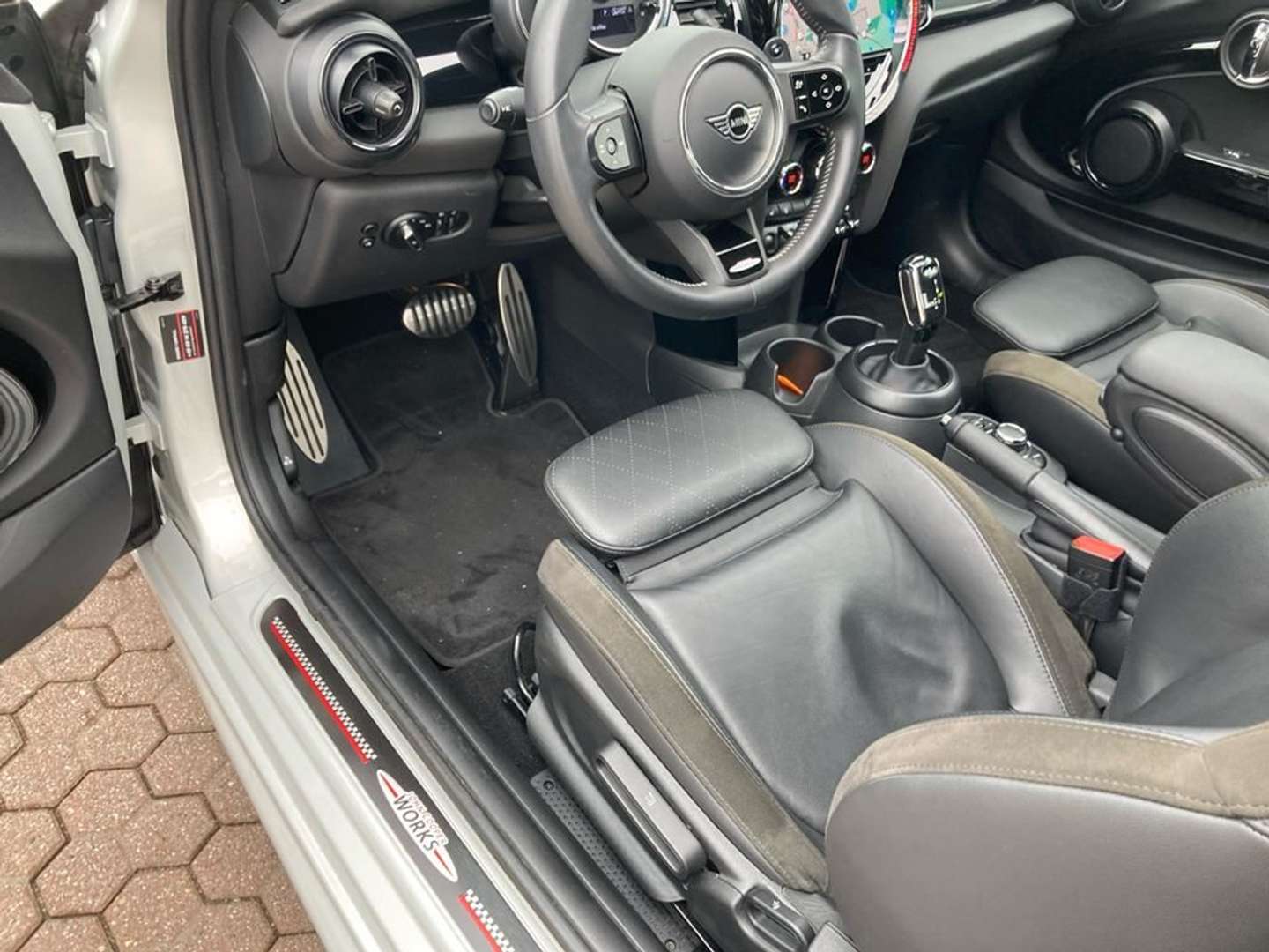 Mini Cabrio JCW Cooper S - 2023 - Joinsteer - #19