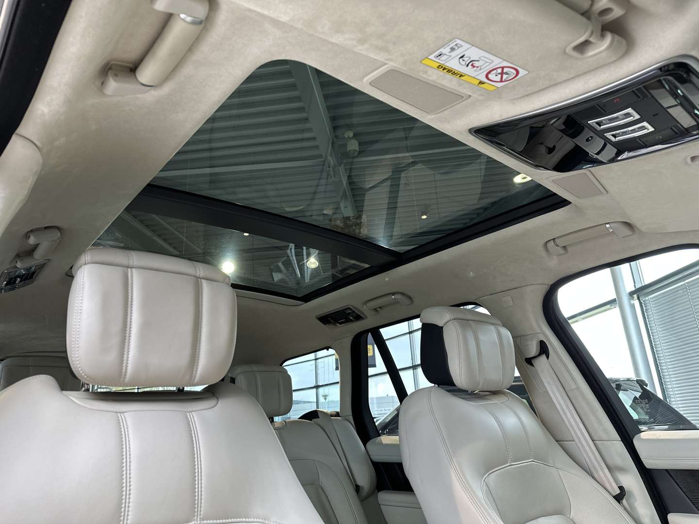 Land Rover Range Rover P400e Autobiography - 2019 - Joinsteer - #12