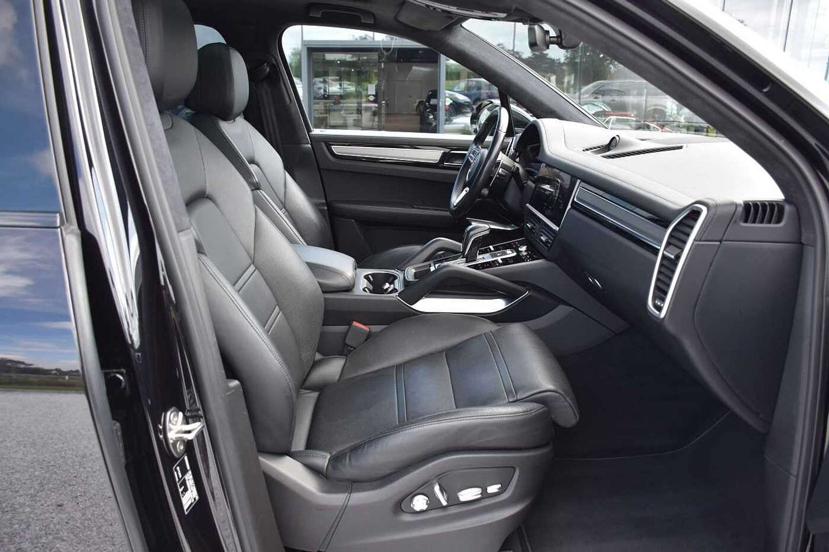 Porsche Cayenne Turbo - 2018 - Joinsteer - #10