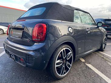 Mini Cabrio COOPER S — photo 4
