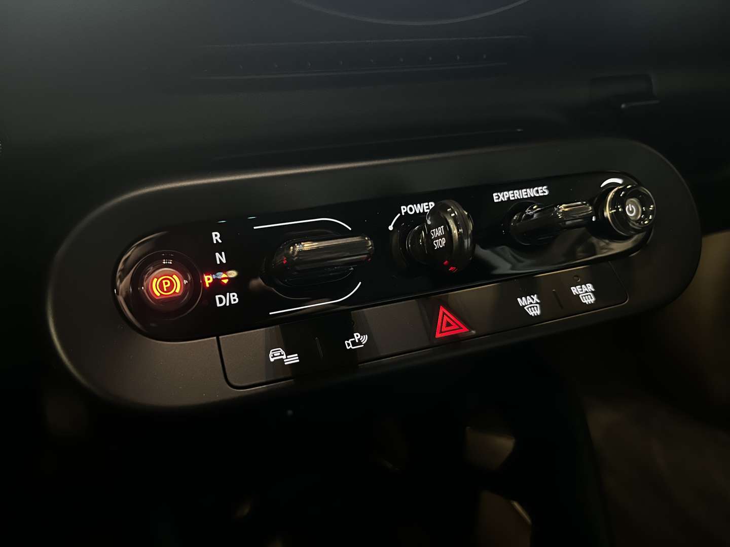 Mini Electric Essential Cooper E - 2026 - Joinsteer - #12