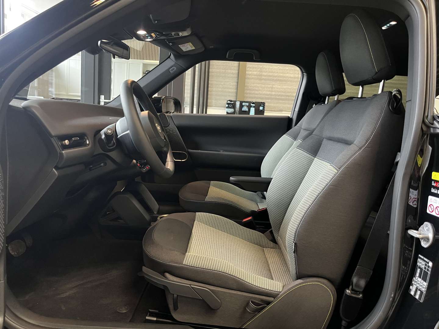 Mini Electric Essential Cooper E - 2026 - Joinsteer - #24