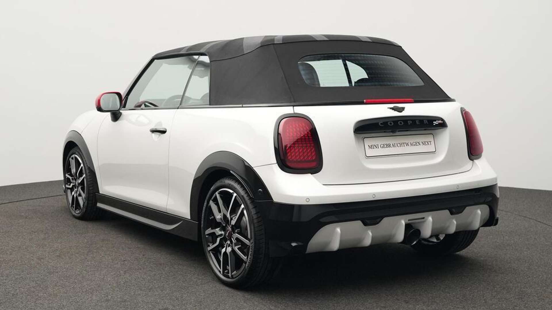 Mini Cabrio John Cooper Works - 2025 - Joinsteer - #7
