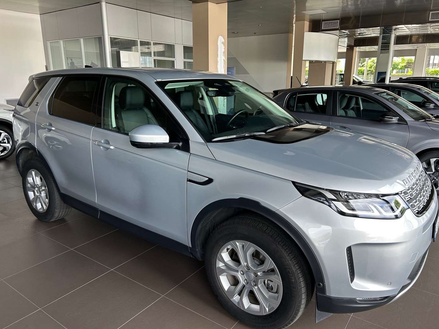 Land Rover Discovery Sport P300e - 2022 - Joinsteer - #1