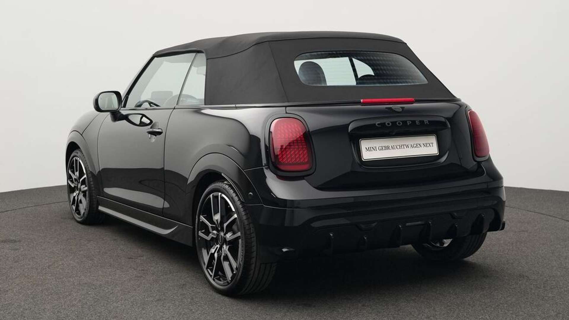 Mini Cabrio JCW Cooper - 2025 - Joinsteer - #4