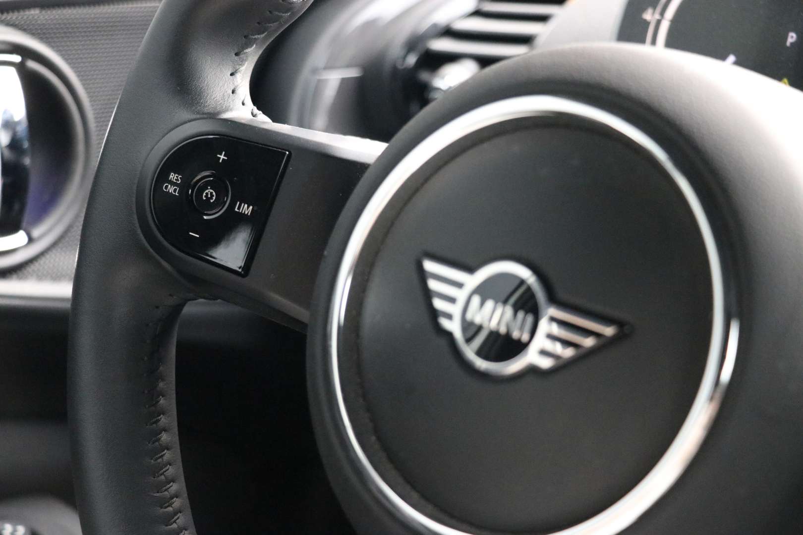 Mini Clubman Essential Cooper - 2023 - Joinsteer - #27