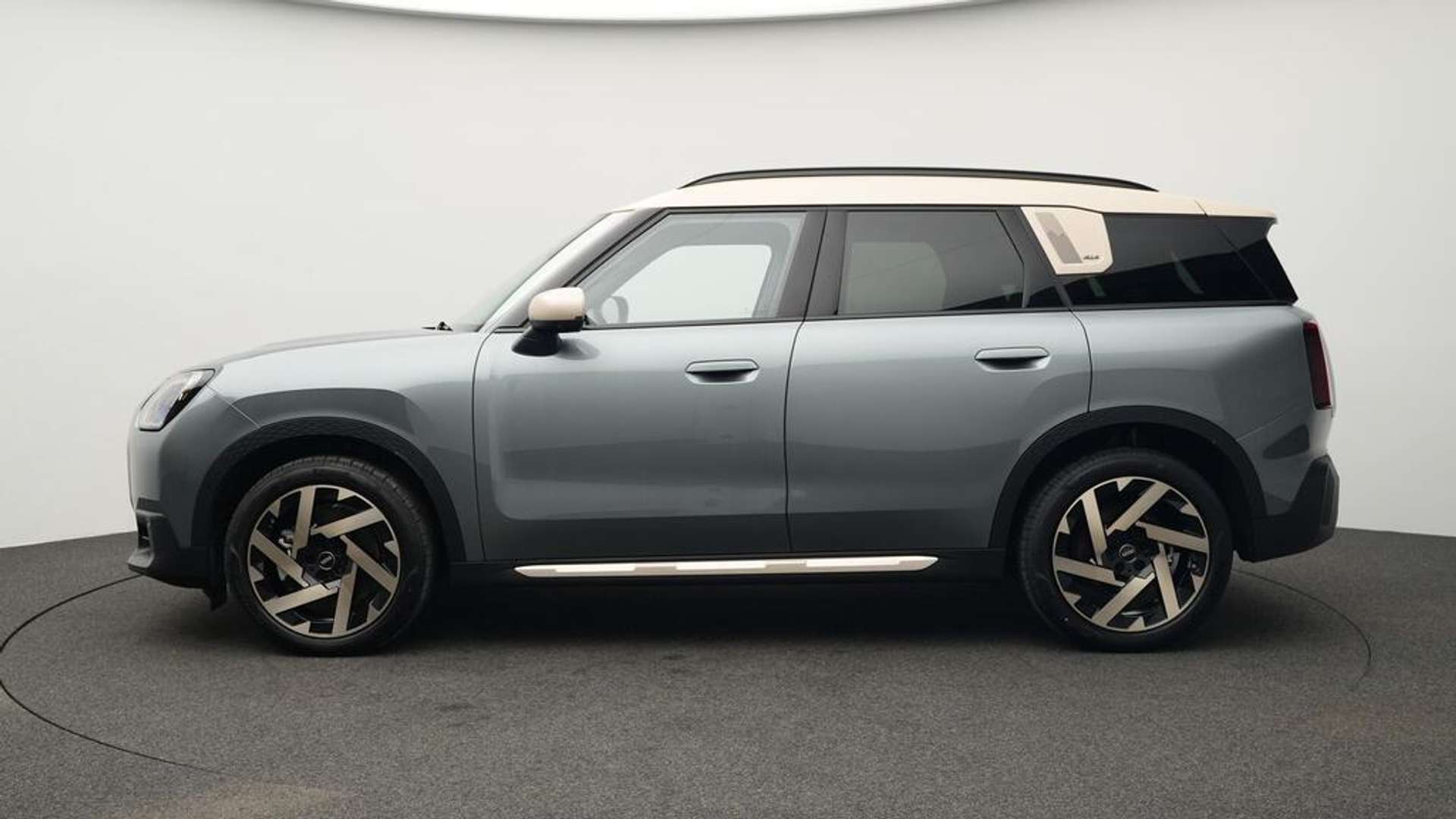 Mini Countryman Favoured Cooper S - 2025 - Joinsteer - #2