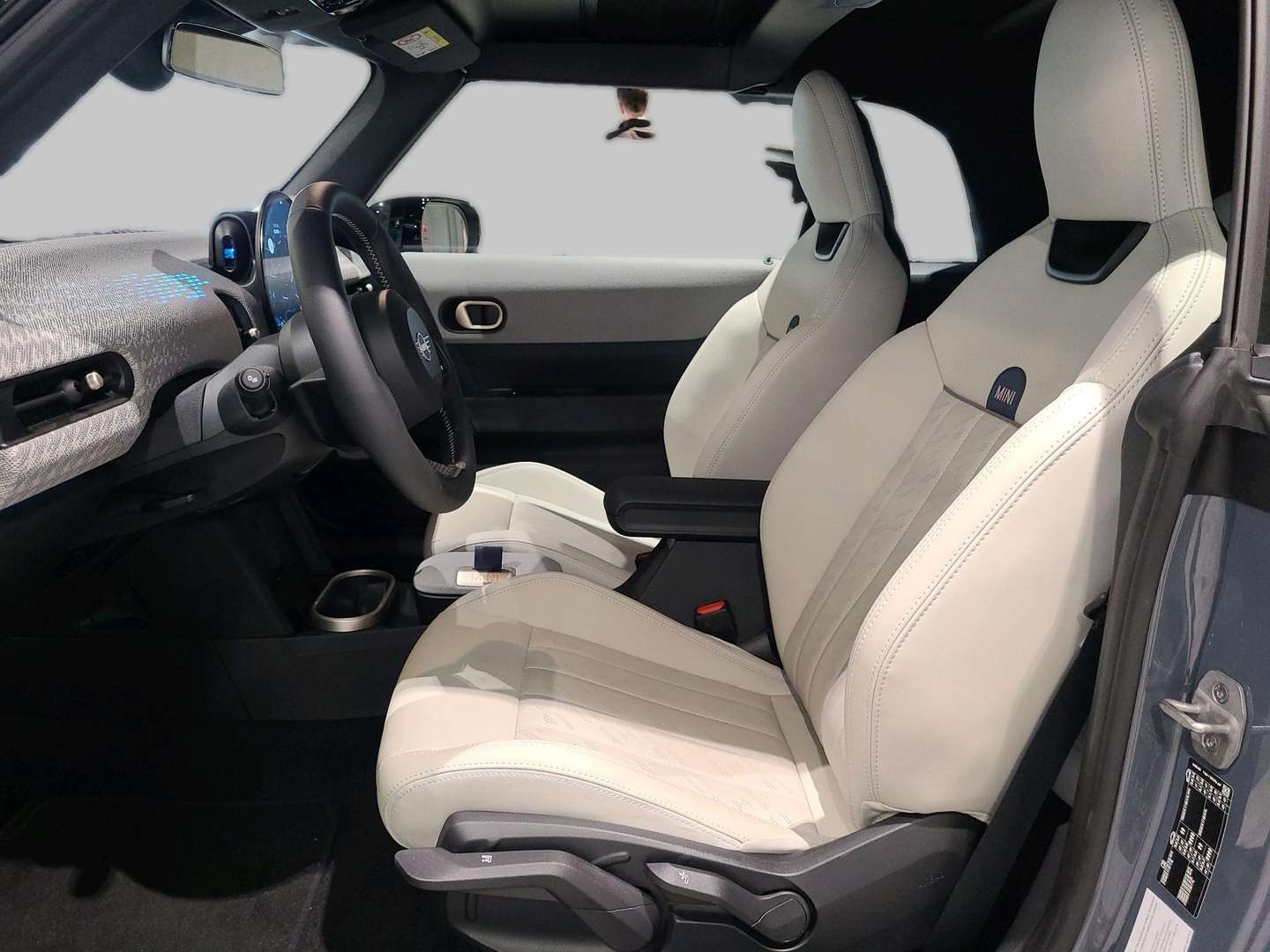 Mini Cabrio Favoured Cooper - 2025 - Joinsteer - #16