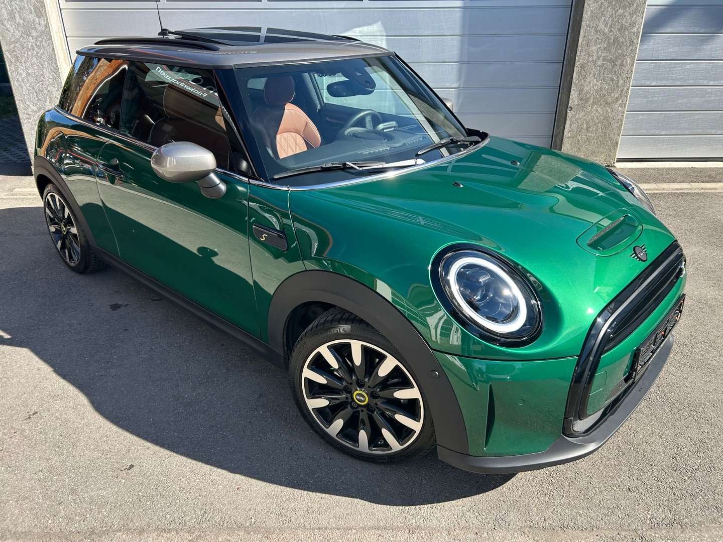 Mini Electric Yours Cooper SE - 2023 - Joinsteer - #10