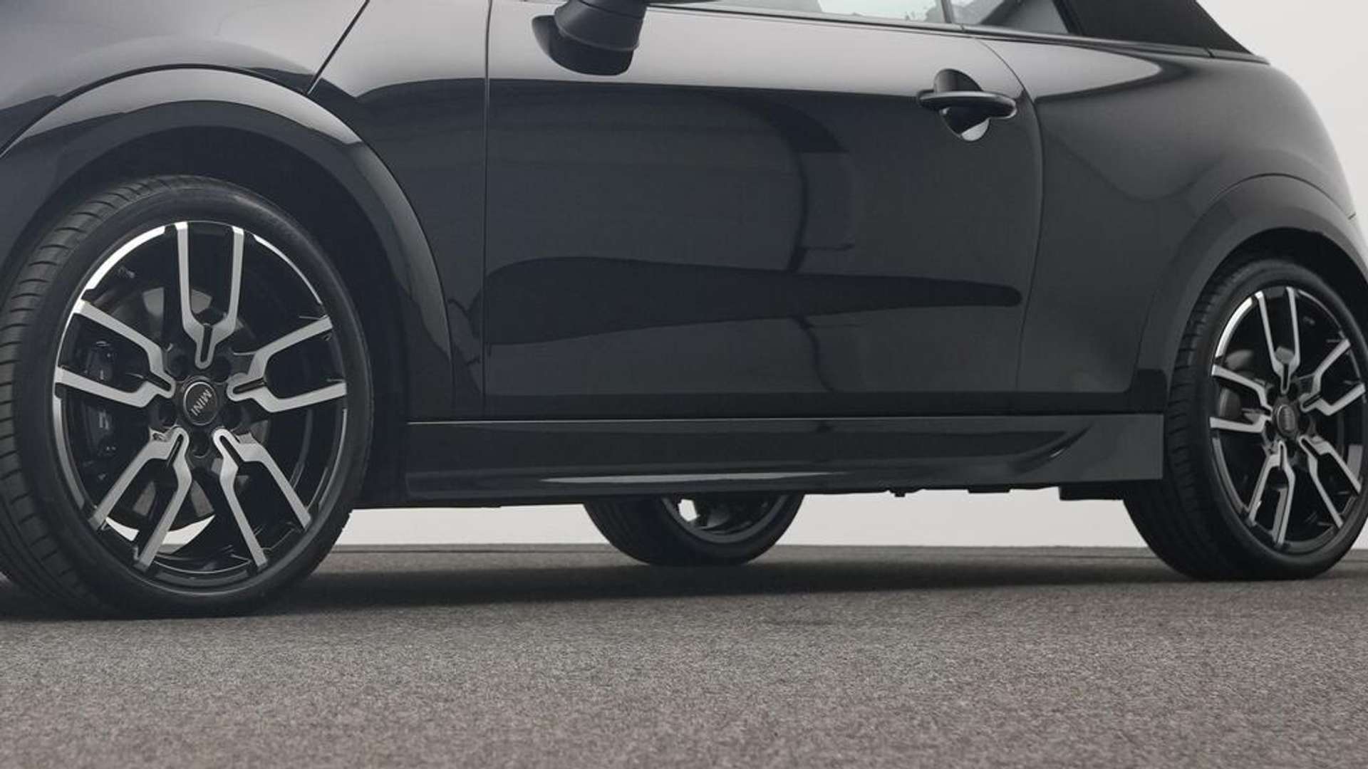 Mini Cabrio JCW Cooper - 2025 - Joinsteer - #20