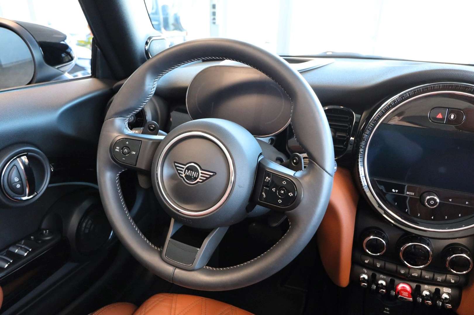 Mini Cabrio Classic Cooper S - 2024 - Joinsteer - #22