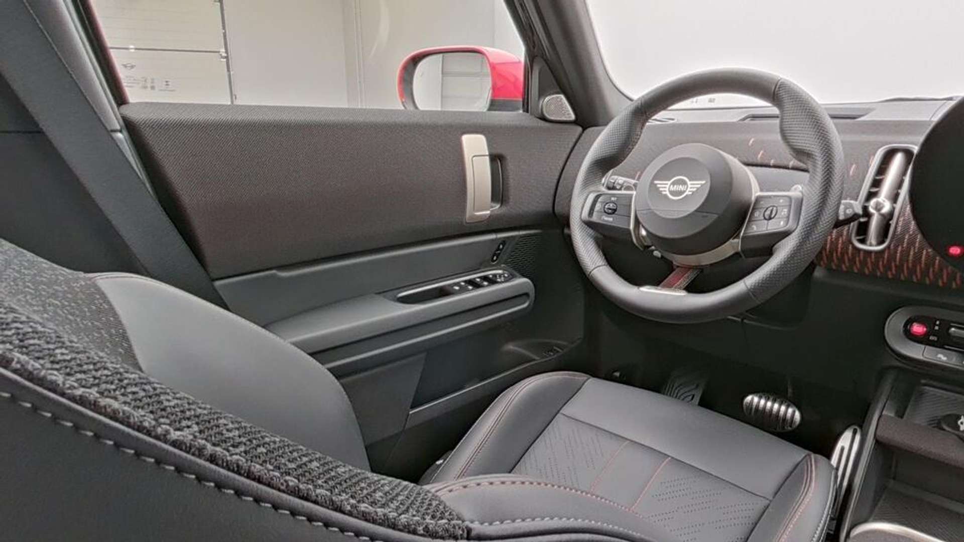 Mini Countryman John Cooper Works - 2025 - Joinsteer - #22