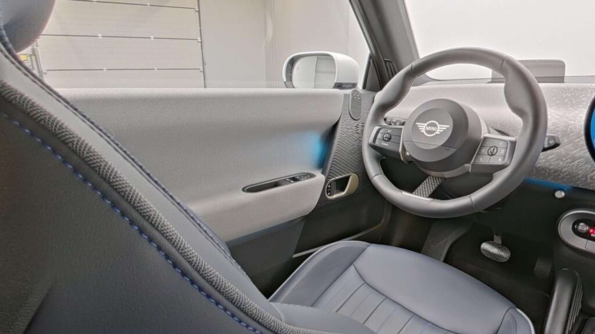 Mini Electric Favoured Cooper E - 2025 - Joinsteer - #22