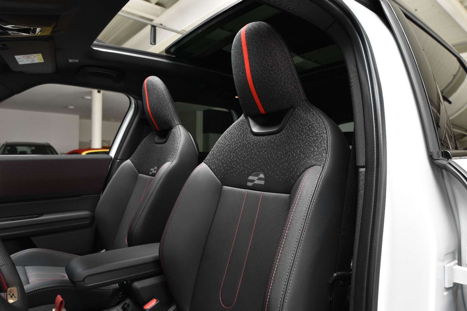 Mini Countryman John Cooper Works - 2024 - Joinsteer - #27