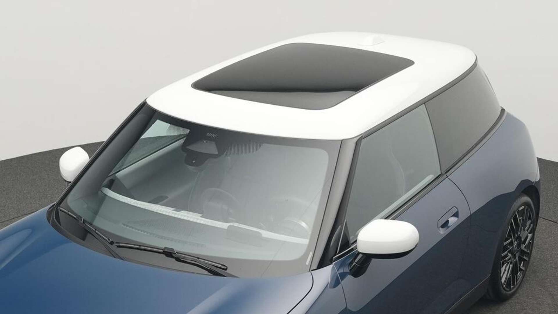 Mini Electric Favoured Cooper E - 2025 - Joinsteer - #23