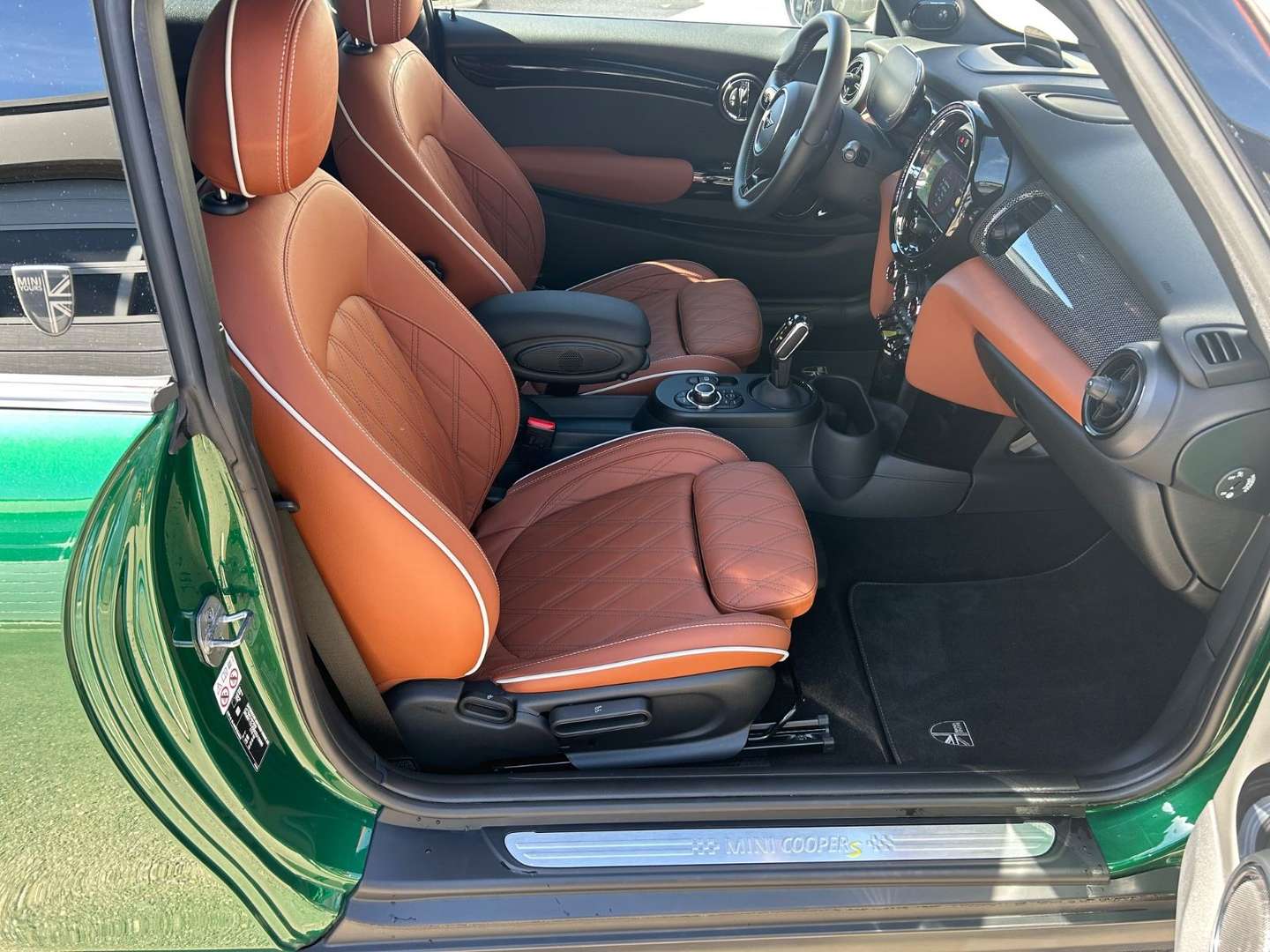 Mini Electric Yours Cooper SE - 2023 - Joinsteer - #25