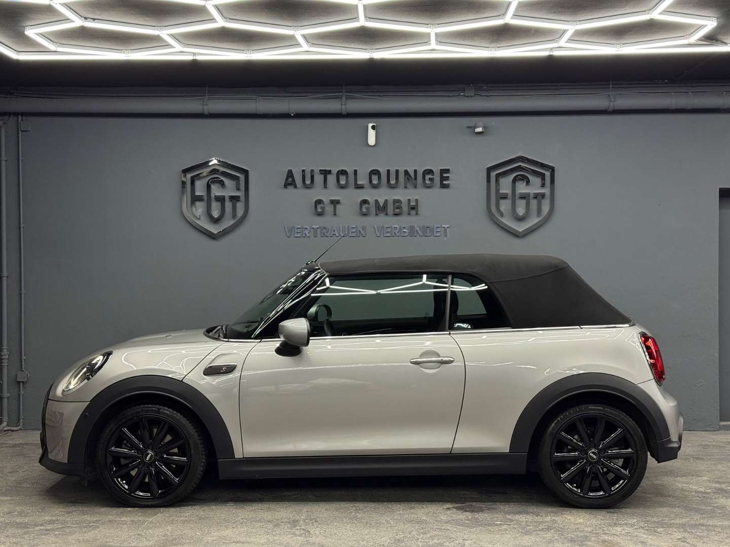 Mini Cabrio Cooper S - 2023 - Joinsteer - #10