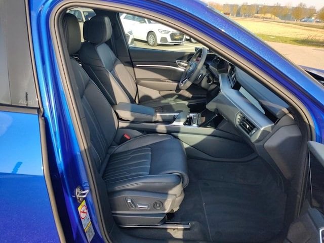 Audi Q8 Sportback E-tron S Line 55 E-tron Quattro - 2024 - Joinsteer - #15