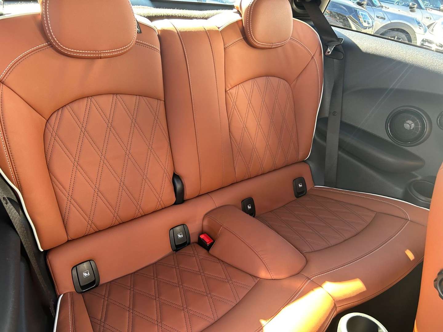 Mini Electric Yours Cooper SE - 2023 - Joinsteer - #31