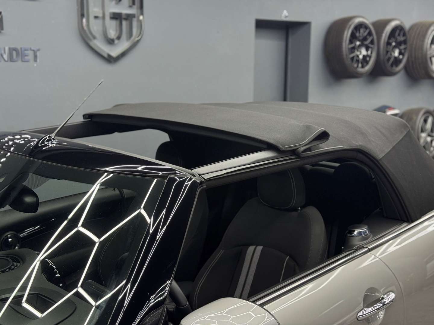 Mini Cabrio Cooper S - 2023 - Joinsteer - #19