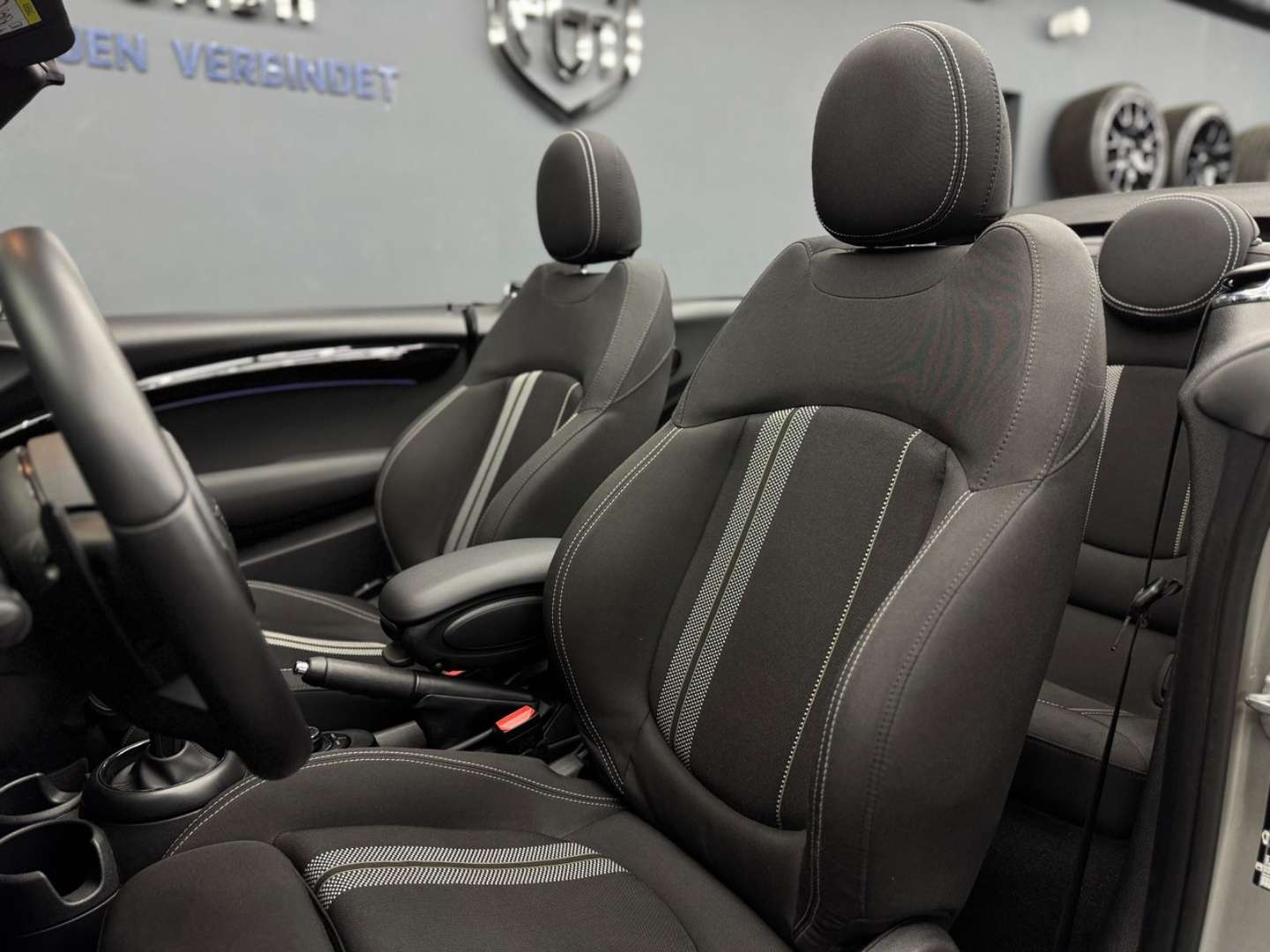 Mini Cabrio Cooper S - 2023 - Joinsteer - #32