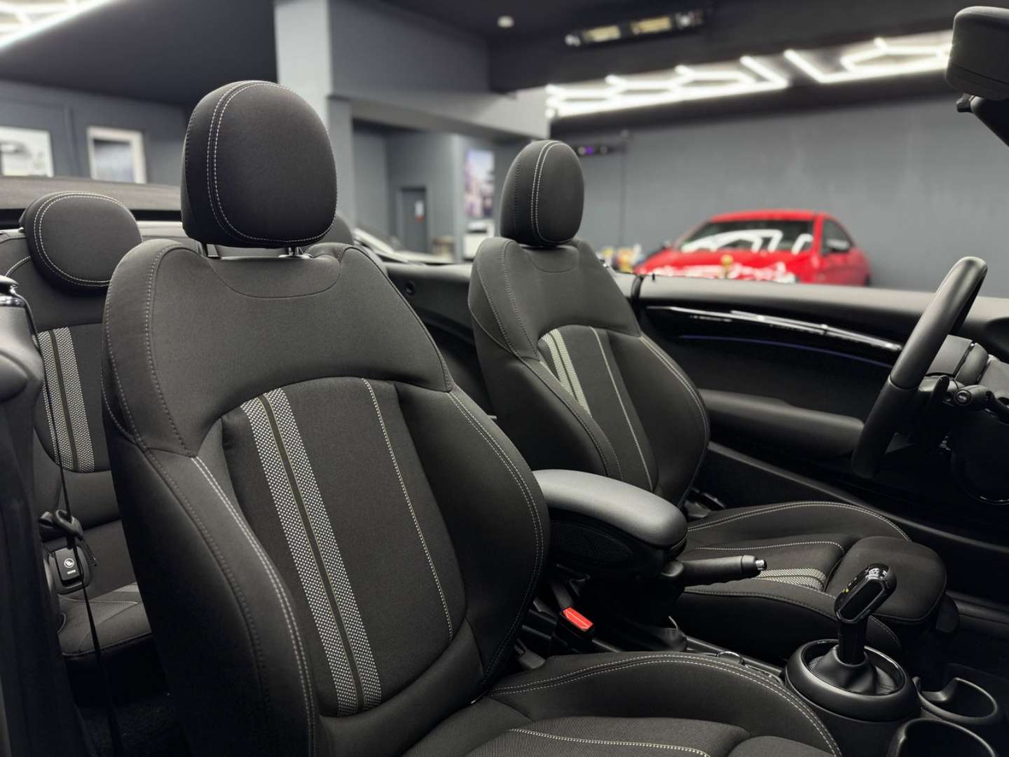 Mini Cabrio Cooper S - 2023 - Joinsteer - #34