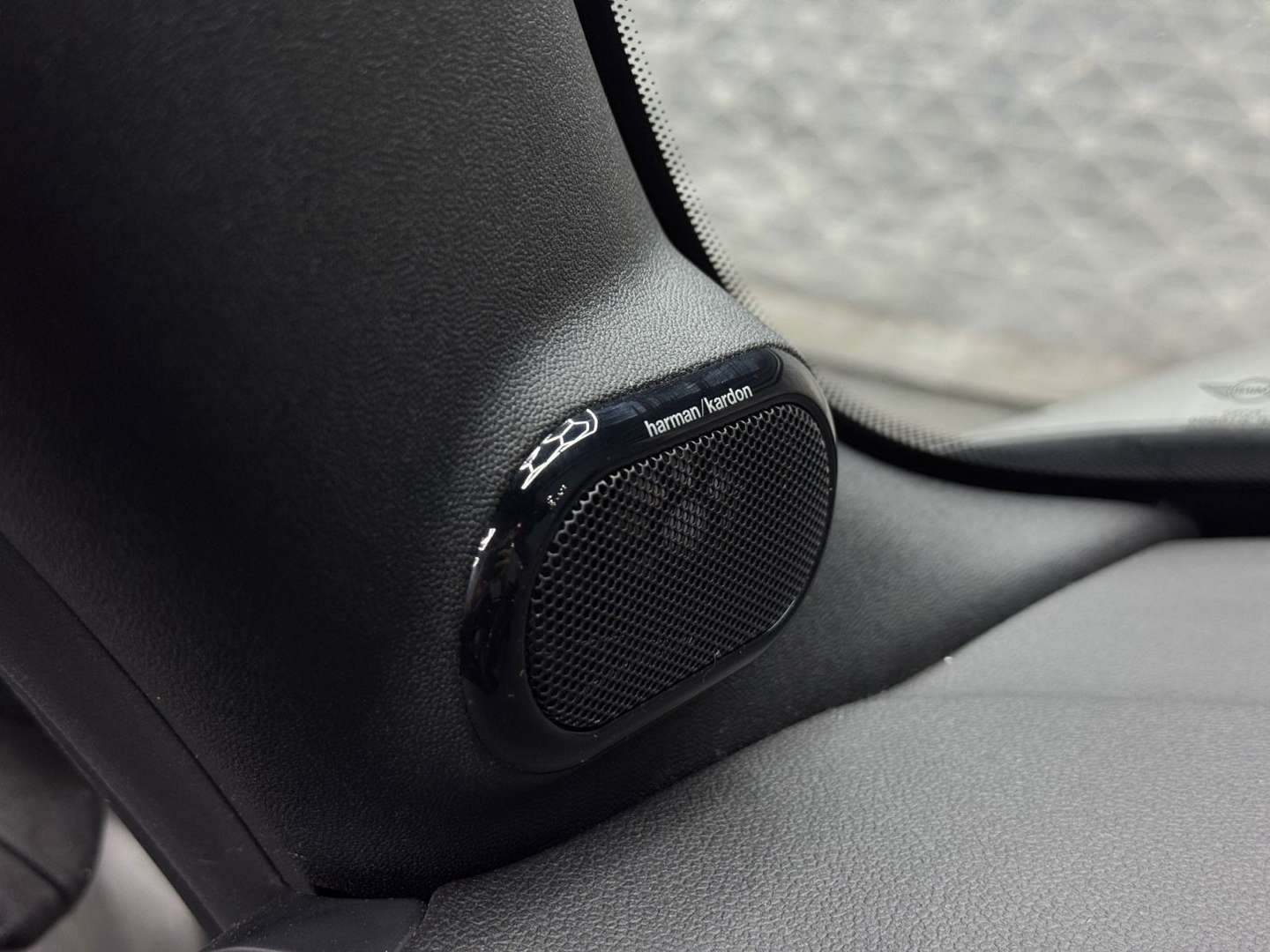 Mini Cabrio Cooper S - 2023 - Joinsteer - #37