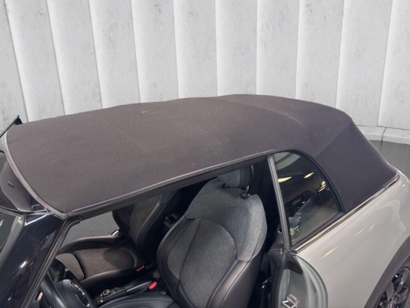 Mini Cabrio Cooper S - 2021 - Joinsteer - #18